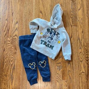 Disney Blue/grey Mickey Sweatshirt and Pants Set - play condition -2T